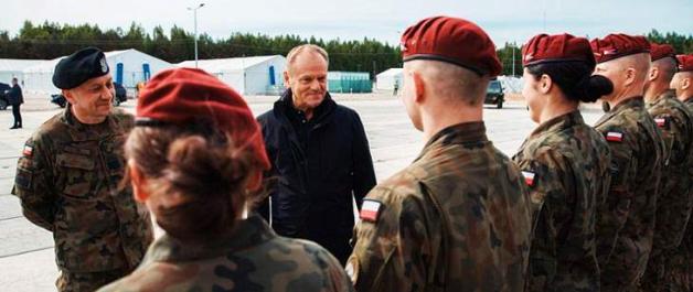 O braku limitu środków na bezpieczeństwo Polski Premier Tusk podczas wizyty w Wojskowym Zgrupowaniu Zadaniowym Podlasie